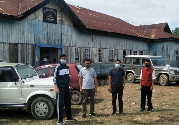 ADC Nokchasashi Kichu and others inspect the quarantine centre in Tseminyu on May 21. (DIPR Photo) 